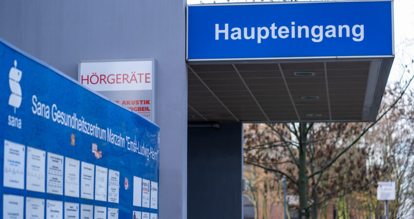 Haupteingang vom Gesundheitszentrum